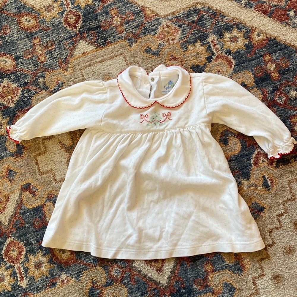 Eyelet & Ivy Christmas tree top 18m EUC